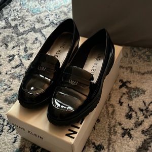 Brand New! Anne Klein Loafer!